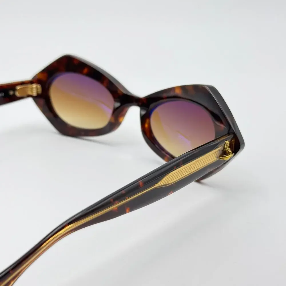 Vivienne Westwood Sunglasses VW5129 110 Havana Cat Eye Frame Brown Gradient Lens
